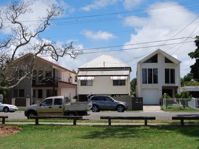 15 Glenora Street, Wynnum QLD 4178