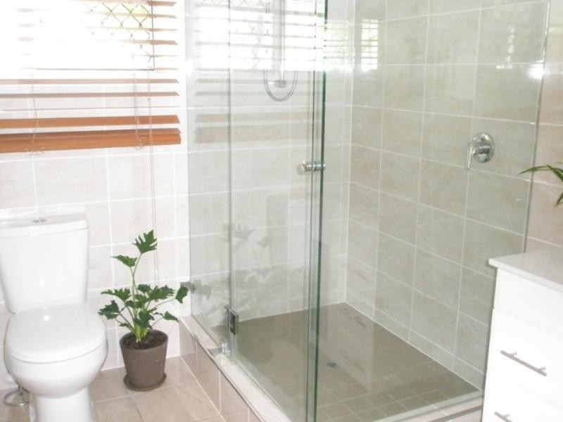 2 Gurnai Street, Belmont QLD 4153