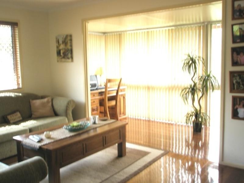 2 Gurnai Street, Belmont QLD 4153