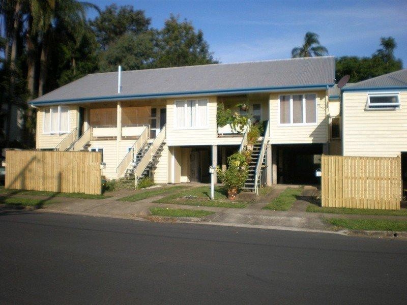 2/25 Tingal Road, Wynnum QLD 4178