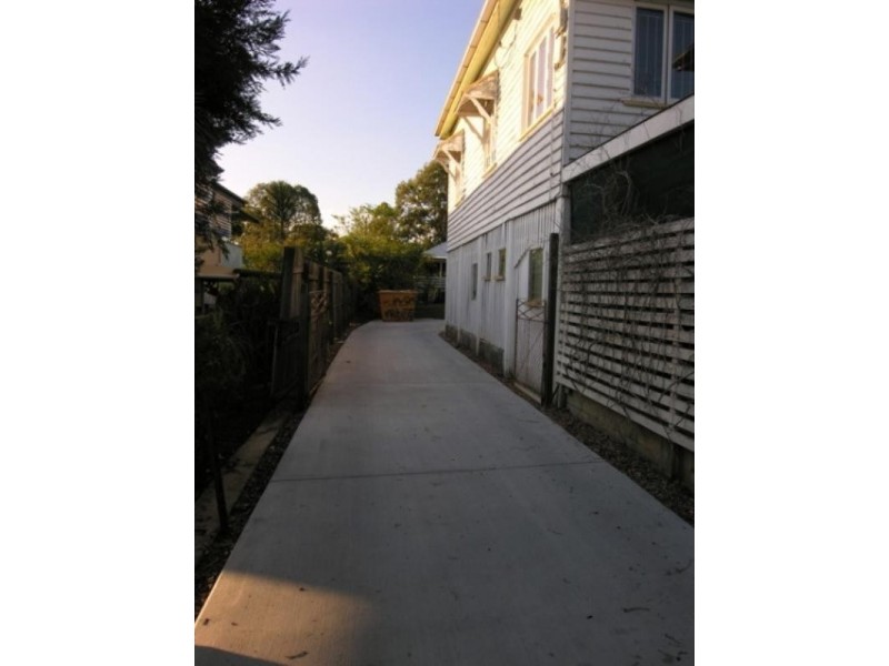 22 Rodney Street, Wynnum QLD 4178