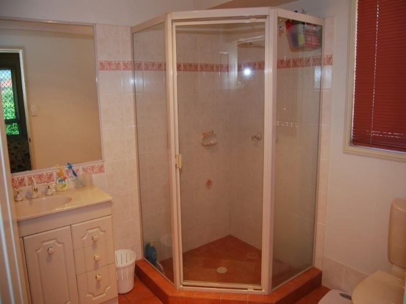 40 Lewis Place, Manly West QLD 4179