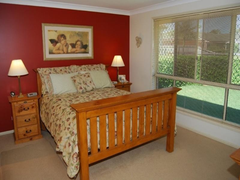 40 Lewis Place, Manly West QLD 4179