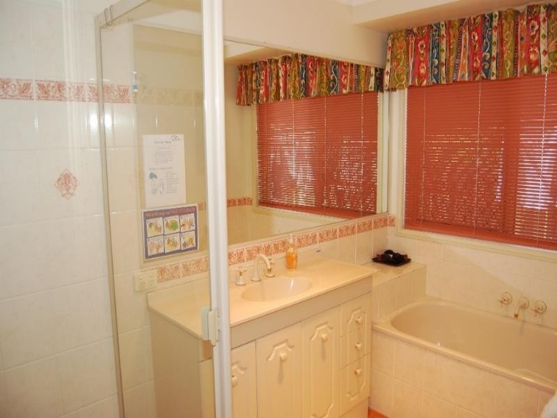 40 Lewis Place, Manly West QLD 4179