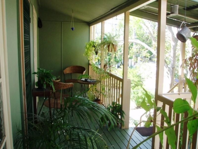 150 Melville Terrace, Manly QLD 4179