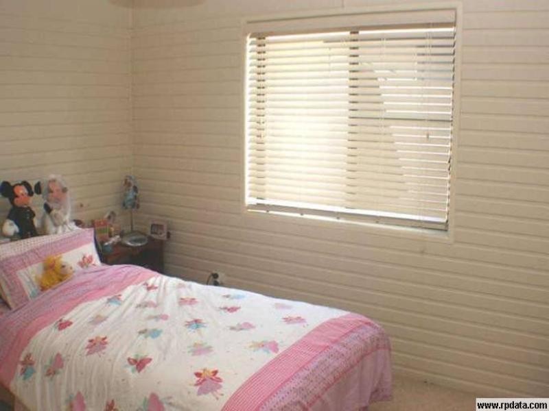 126 Ernest Street, Manly QLD 4179