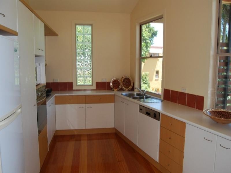 114 Stratton Terrace, Manly QLD 4179