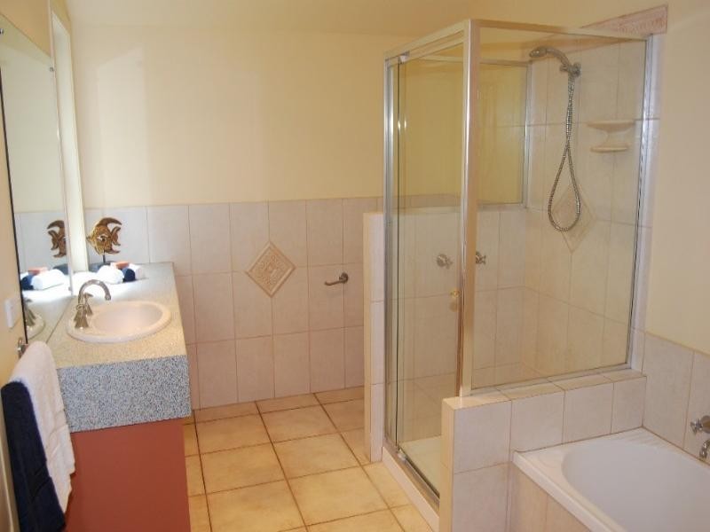 114 Stratton Terrace, Manly QLD 4179