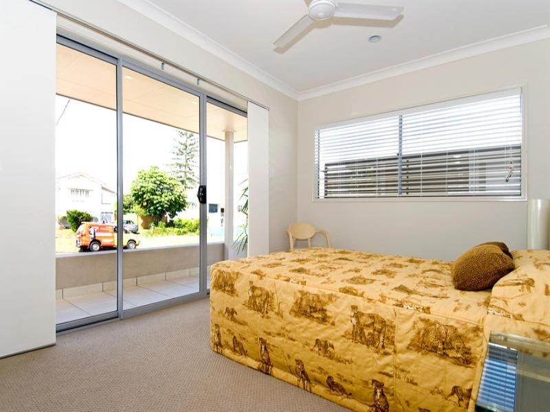 9 Parkview Avenue, Wynnum QLD 4178