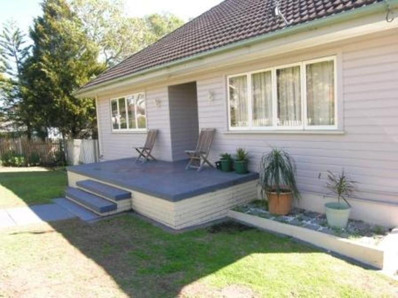 32 Bernays Road, Wynnum West QLD 4178