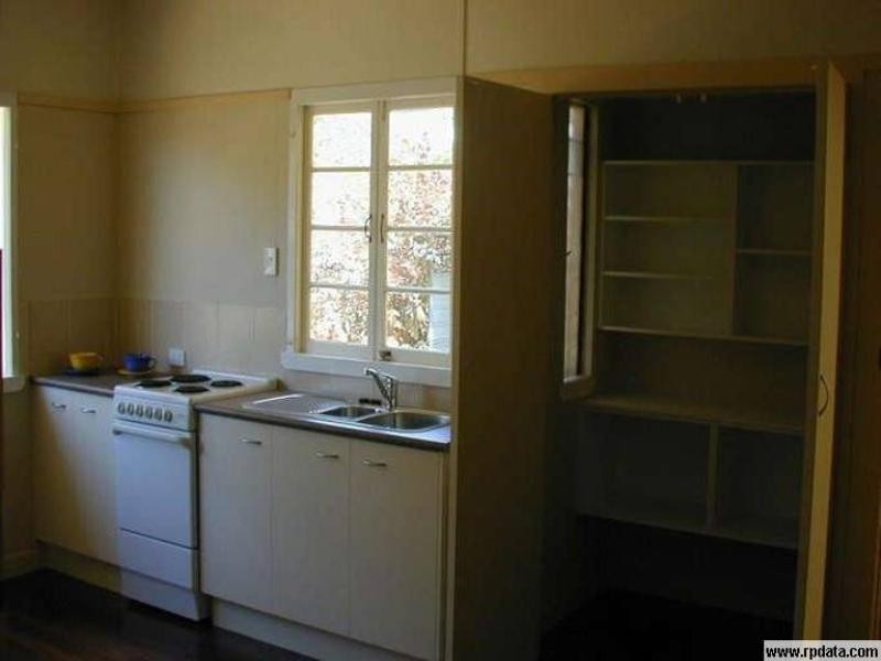 6 Stannard Road, Manly West QLD 4179