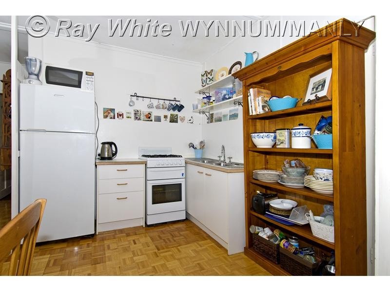 61 Killarney Avenue, Manly West QLD 4179