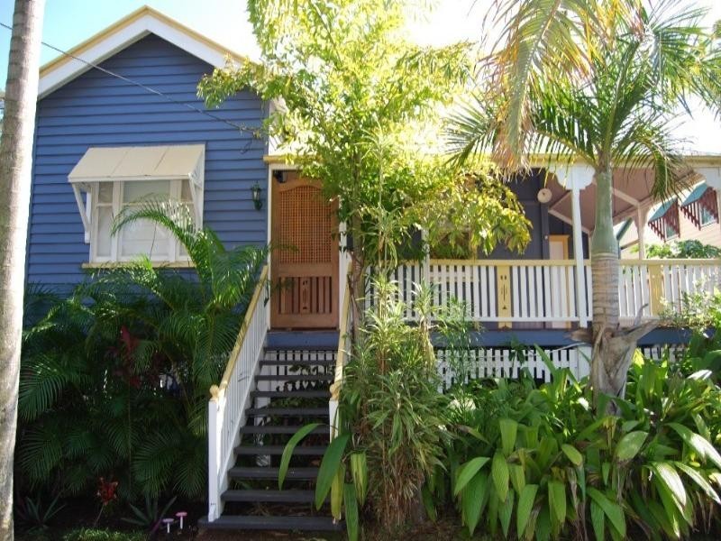 107 Cedar Street, Wynnum QLD 4178