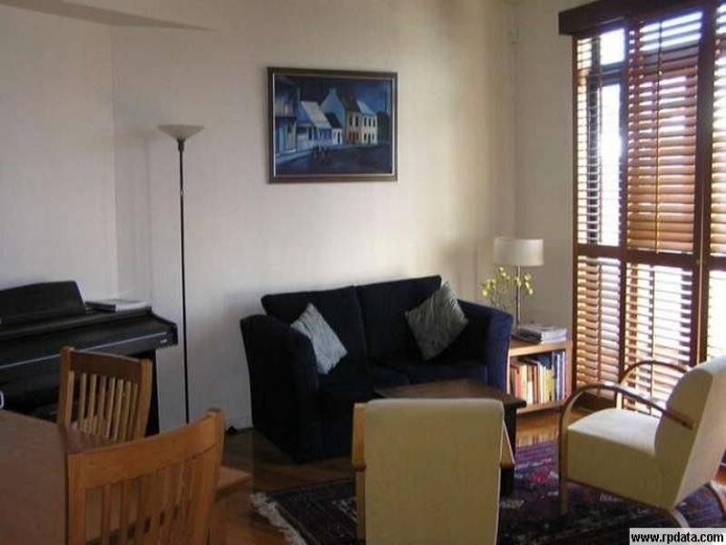 2/22 Nelson Parade, Manly QLD 4179