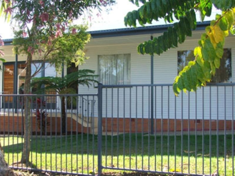 8 Seabreeze Road, Manly West QLD 4179