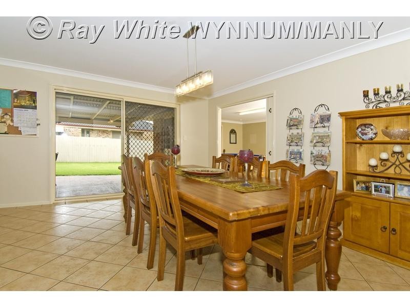 40 Lewis Place, Manly West QLD 4179