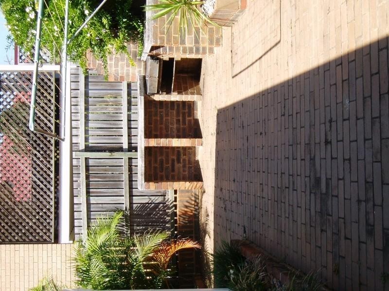 1 Sunstone Street, Manly West QLD 4179