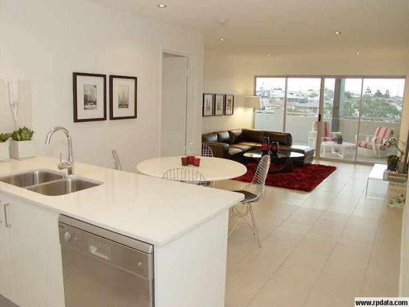 2/46 Moore Street, Morningside QLD 4170