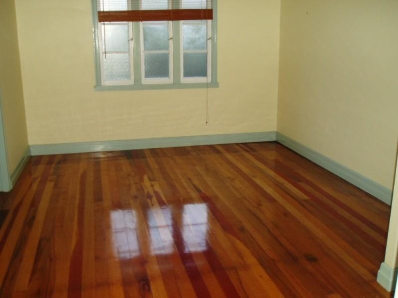 36 West Avenue, Wynnum QLD 4178