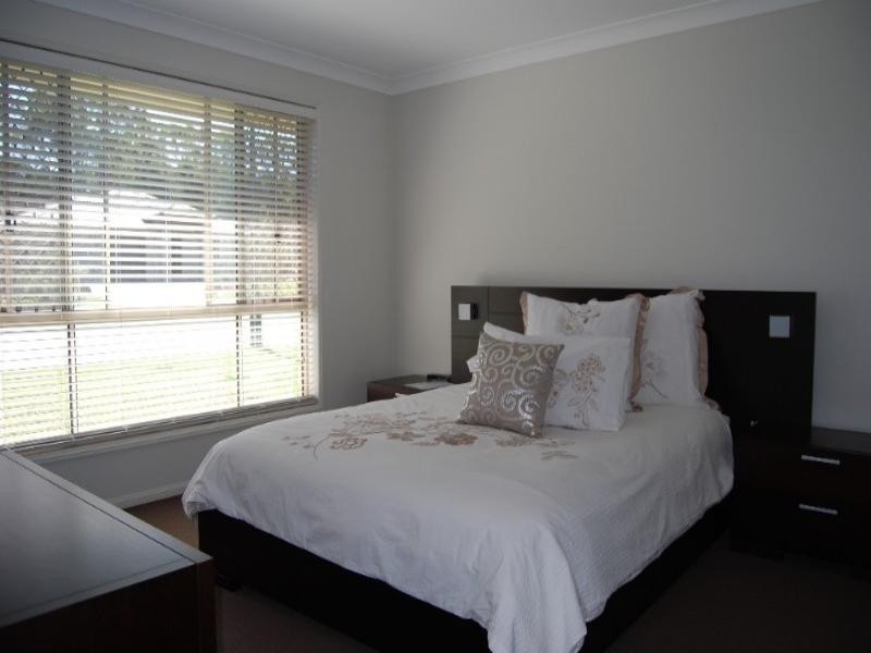 17 Baychester Place, Wakerley QLD 4154
