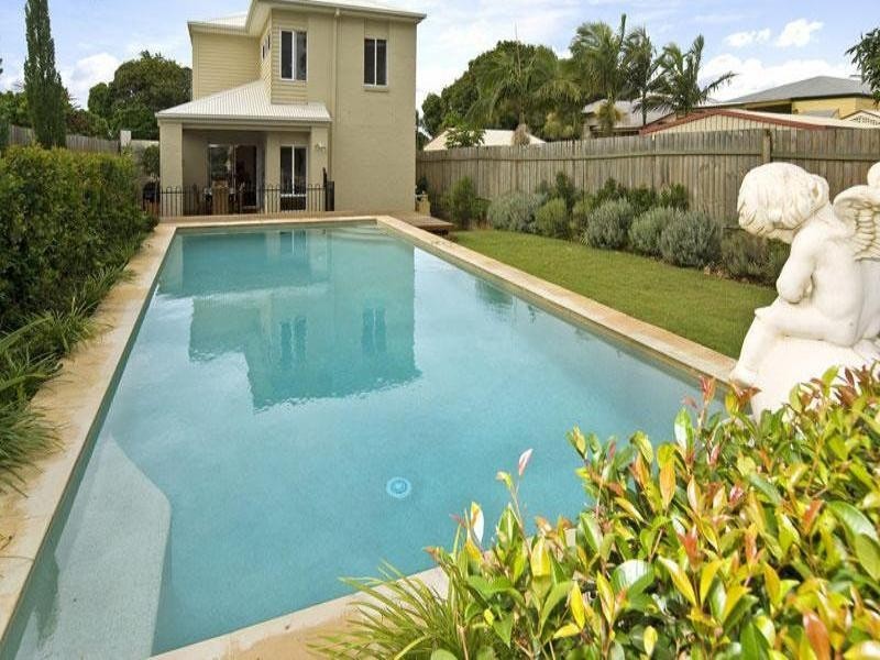 10 Foch Street, Wynnum QLD 4178