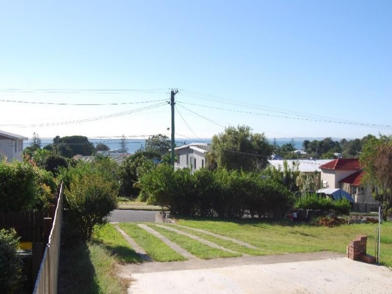 118 Coreen Street, Wynnum QLD 4178