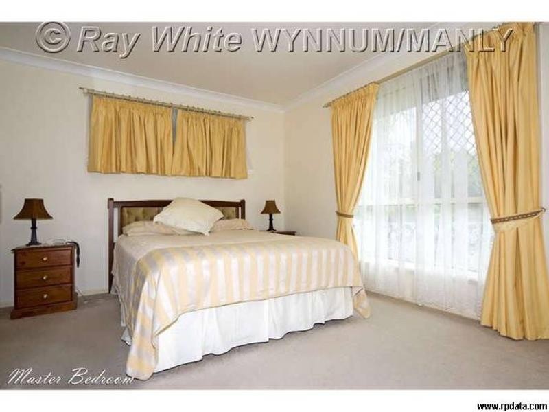 17 Jacaranda Street, Wynnum West QLD 4178