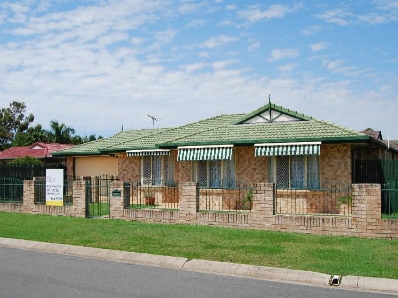 35 Jacaranda Street, Wynnum West QLD 4178