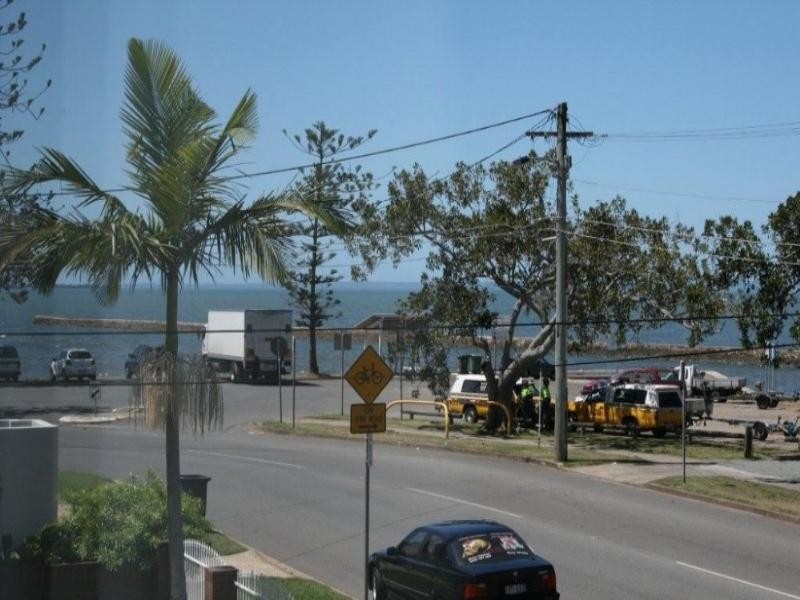 7 Glenora Street, Wynnum QLD 4178