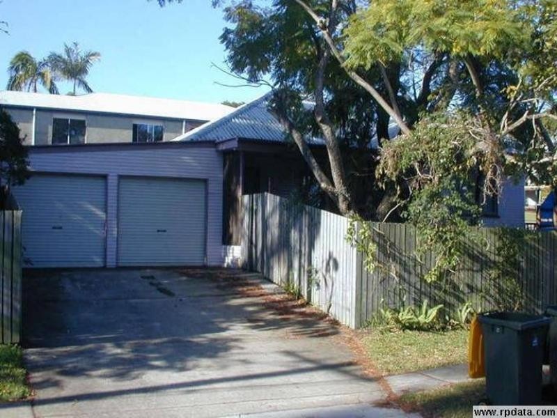 37 Ian Street, Lota QLD 4179