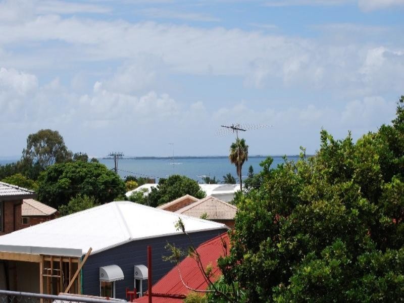 167 Melville Terrace, Manly QLD 4179