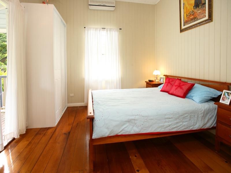 20 Moreton Avenue, Wynnum QLD 4178