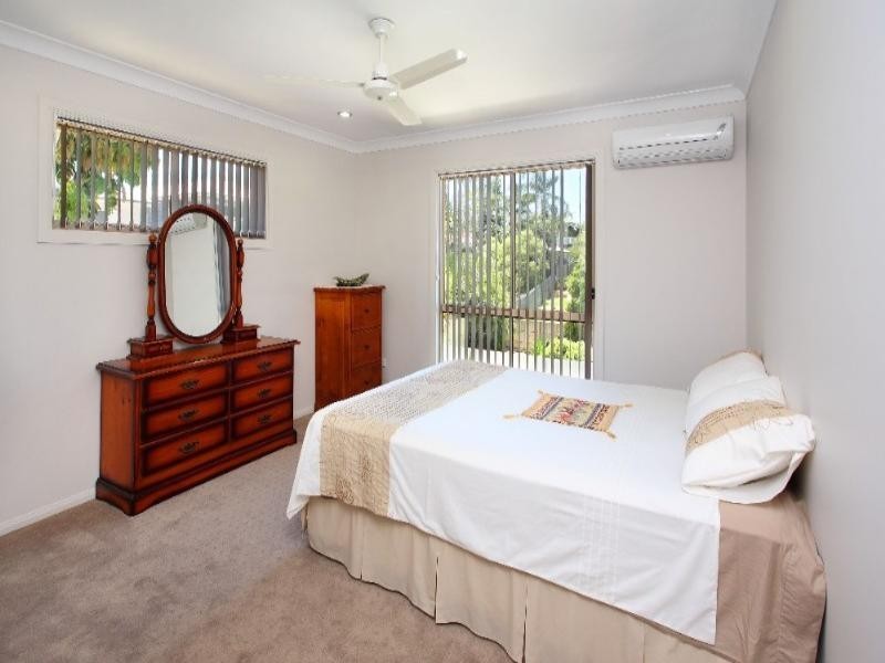 197 Carlton Terrace, Manly QLD 4179