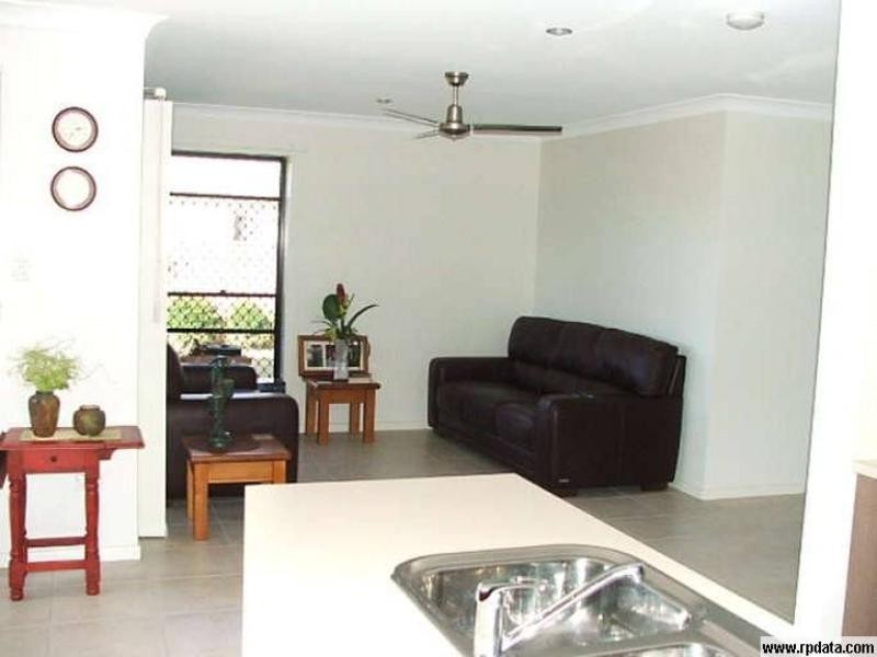 3 David Place, Manly West QLD 4179