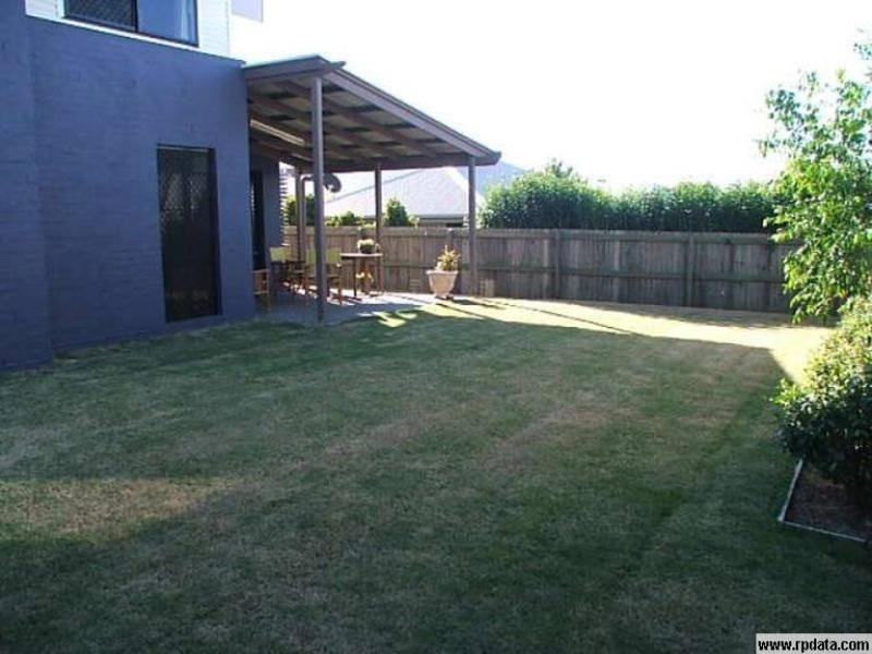 3 David Place, Manly West QLD 4179