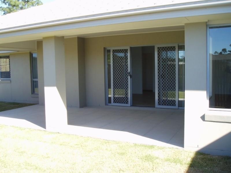 12 Peregian Close, Manly West QLD 4179