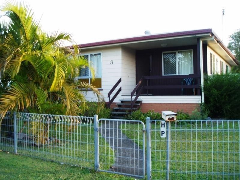 3 Malabar Street, Wynnum West QLD 4178