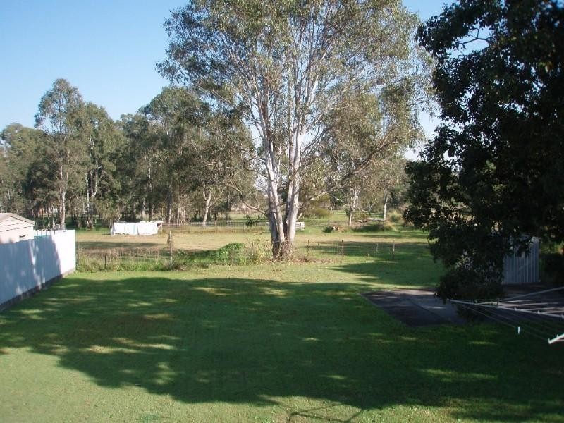 205 Kianawah Road, Wynnum West QLD 4178