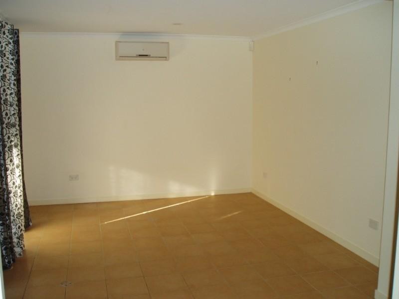 215 Wondall Road, Manly West QLD 4179