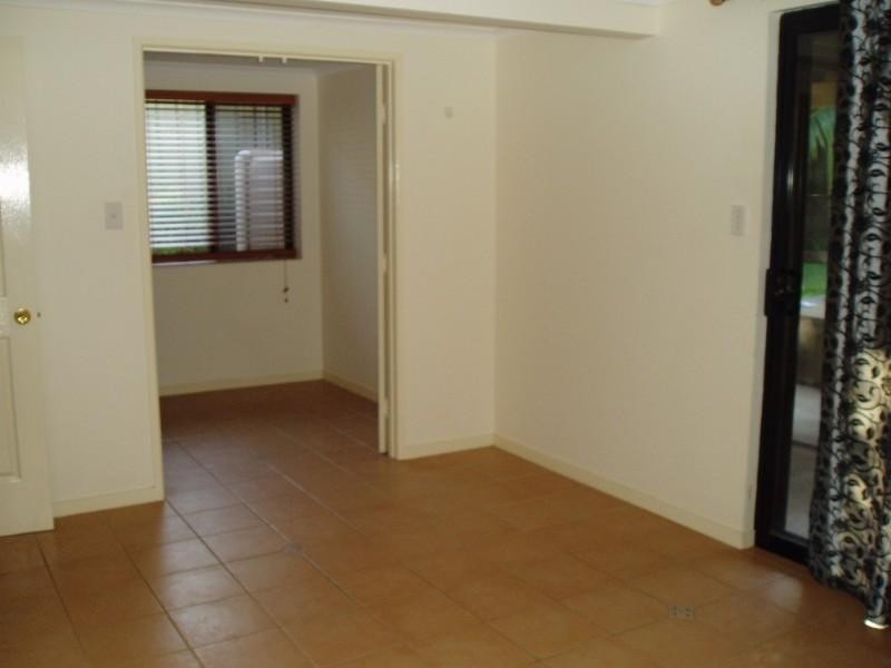 215 Wondall Road, Manly West QLD 4179