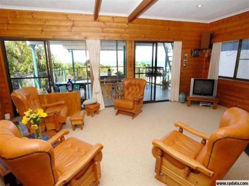 126 Ernest Street, Manly QLD 4179