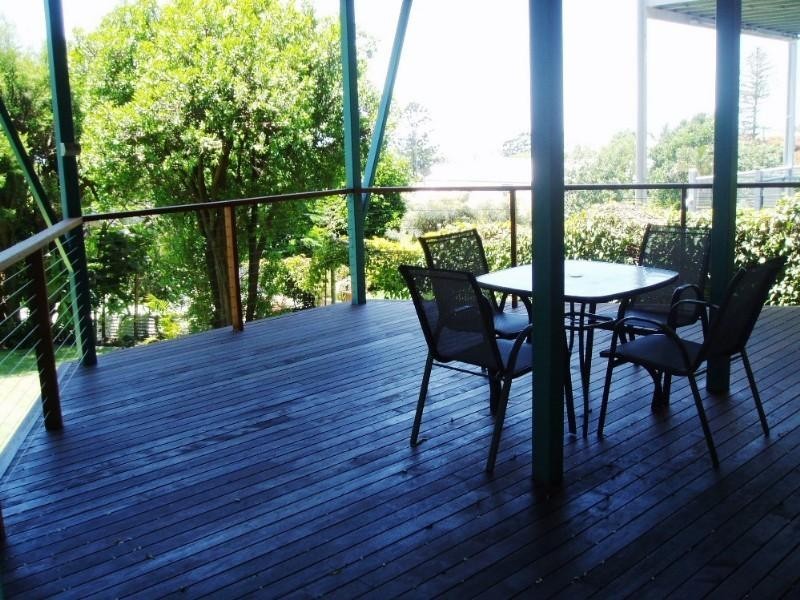 126 Ernest Street, Manly QLD 4179