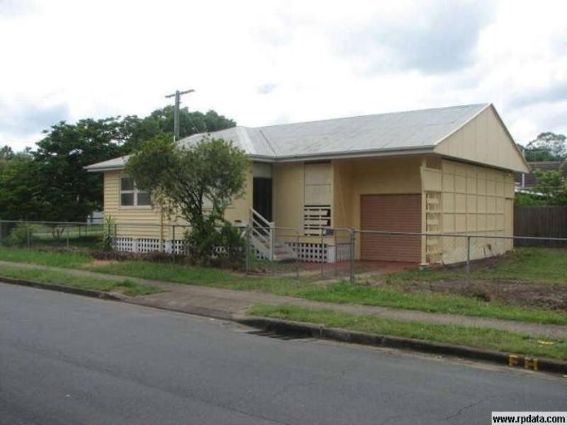 24 Worthing Street, Wynnum QLD 4178