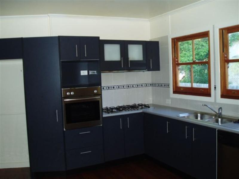 24 Worthing Street, Wynnum QLD 4178