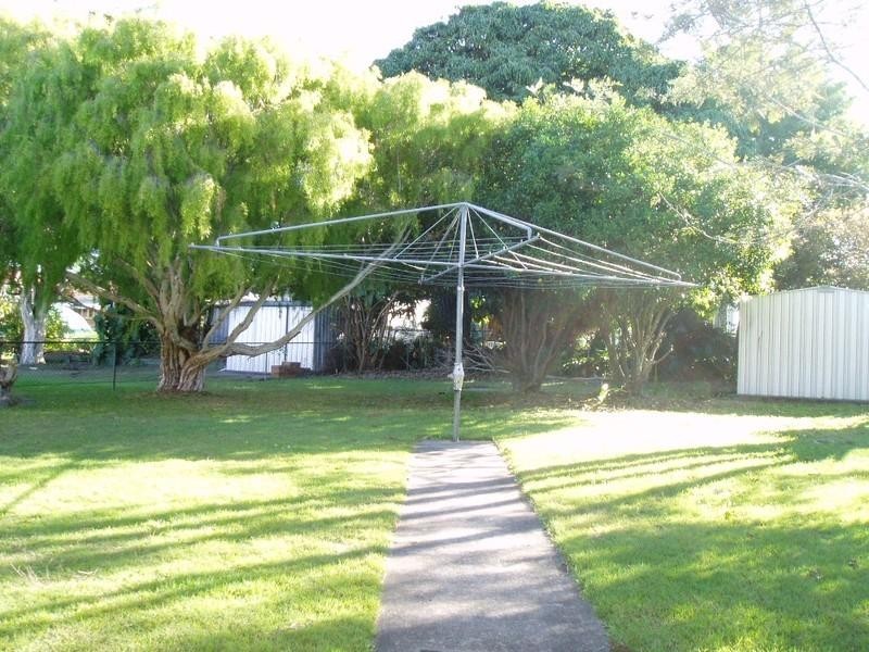 55 Roseberry Parade, Wynnum West QLD 4178