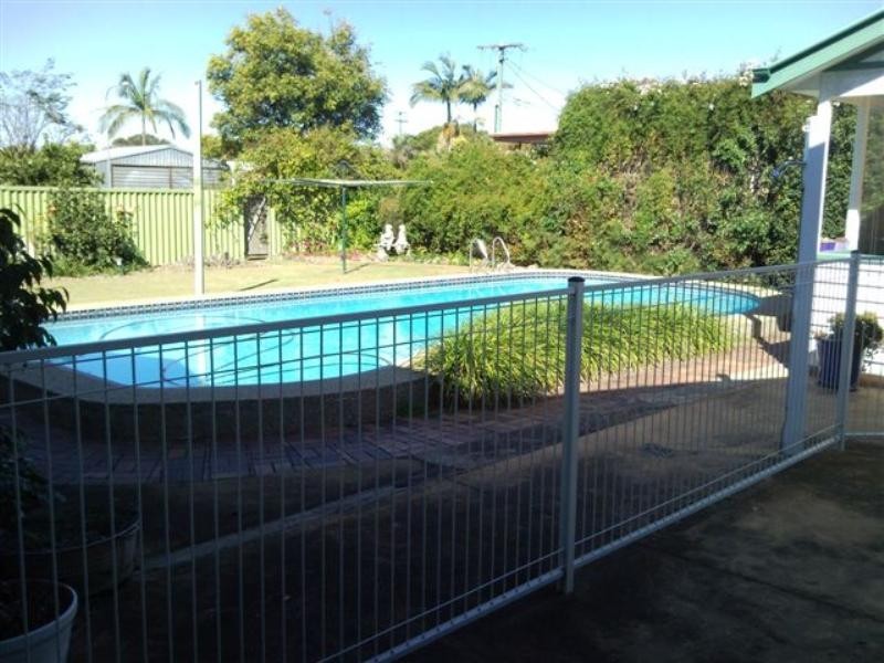 82 Gwynne Street, Wynnum West QLD 4178