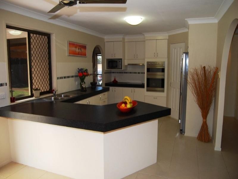 15 Calloway Place, Manly West QLD 4179