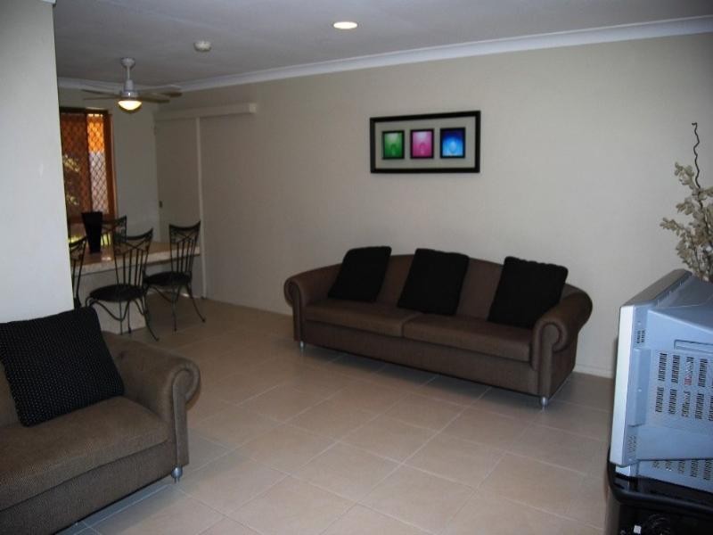 15 Calloway Place, Manly West QLD 4179