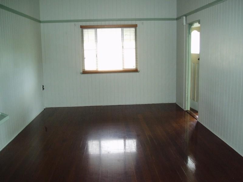 35 Thomas Street, Wynnum QLD 4178