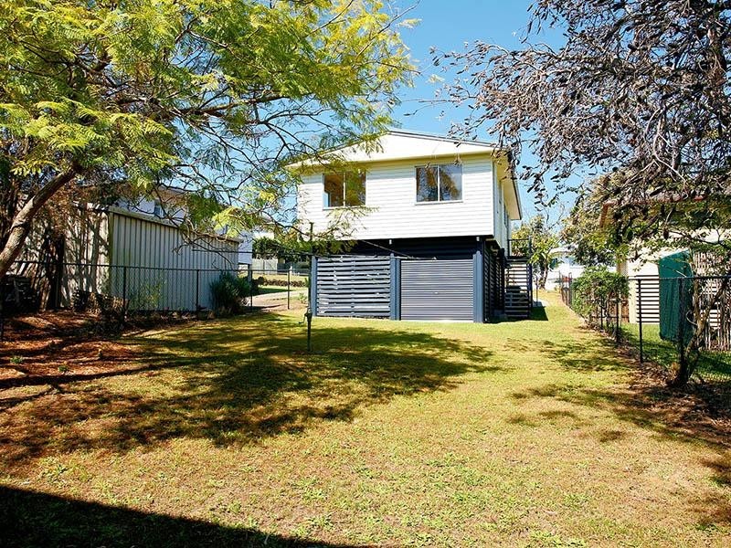 47 Curve Avenue, Wynnum QLD 4178